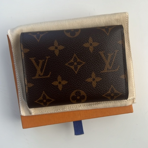 Louis Vuitton Victorine Wallet NIB - Picture 3 of 7